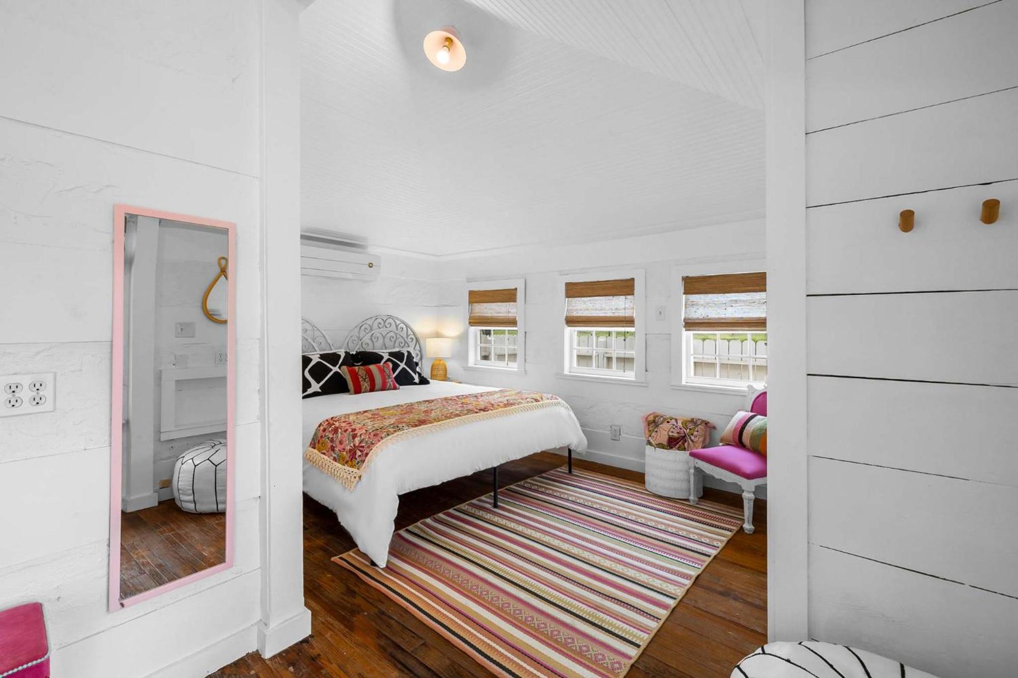 Pink Duchess - Mins To Main Hot Tub & Fire Pit Villa Fredericksburg Bagian luar foto