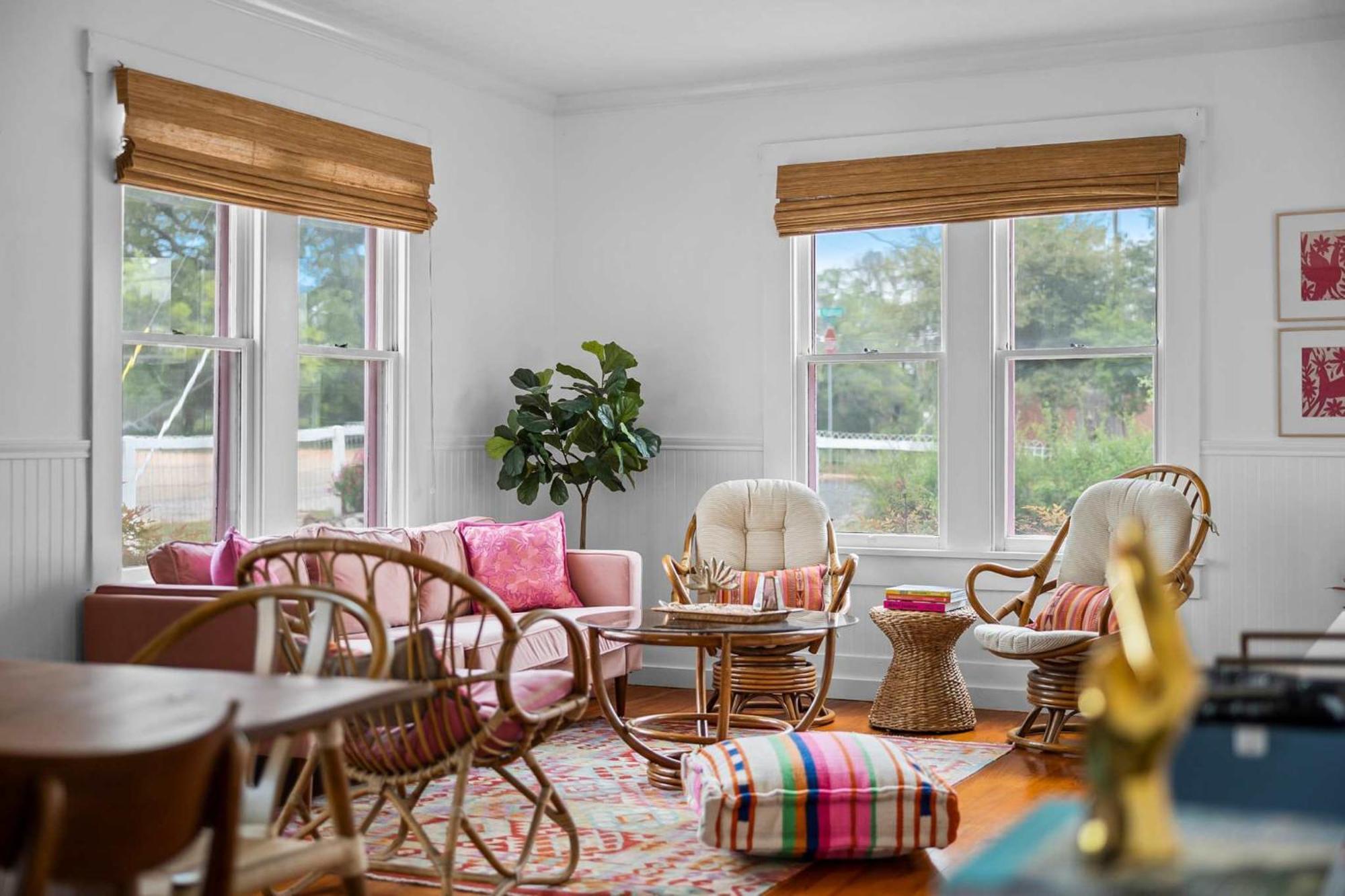 Pink Duchess - Mins To Main Hot Tub & Fire Pit Villa Fredericksburg Bagian luar foto